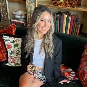 Meet your Posher, Brooke